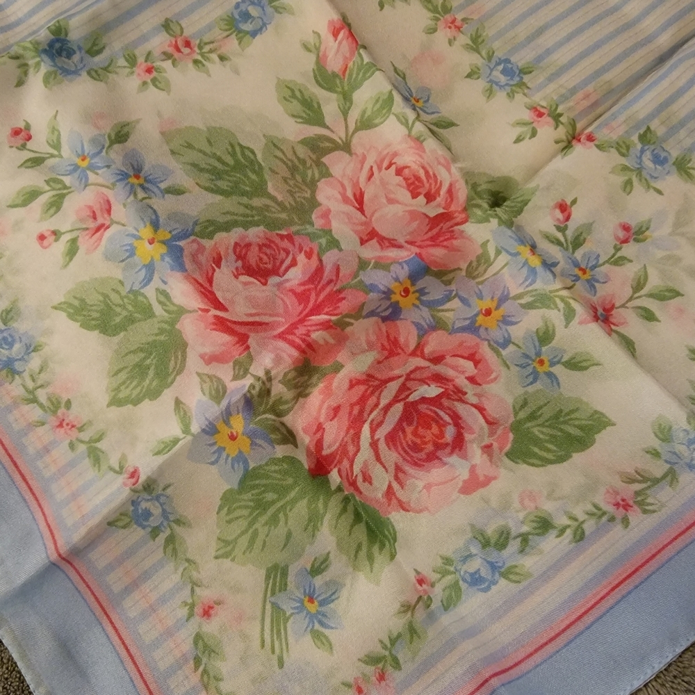 Elegant Floral Scarf